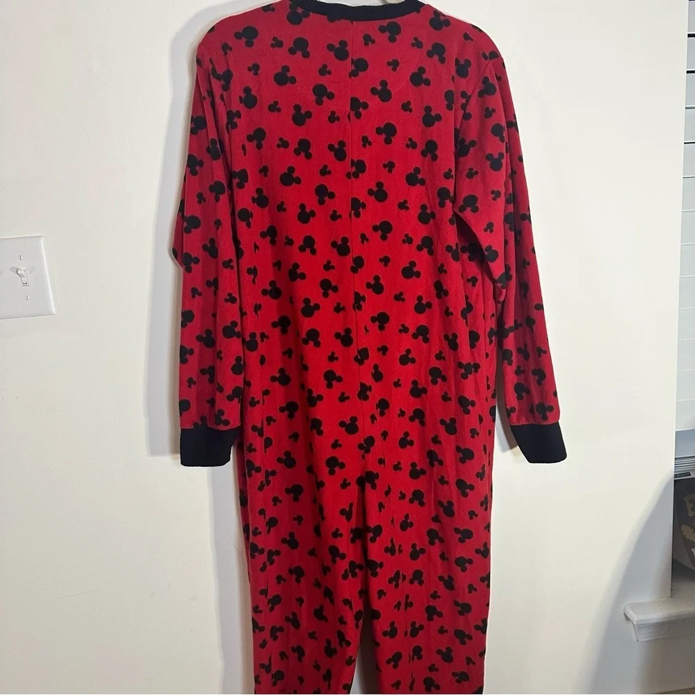 Disney mickey mouse
